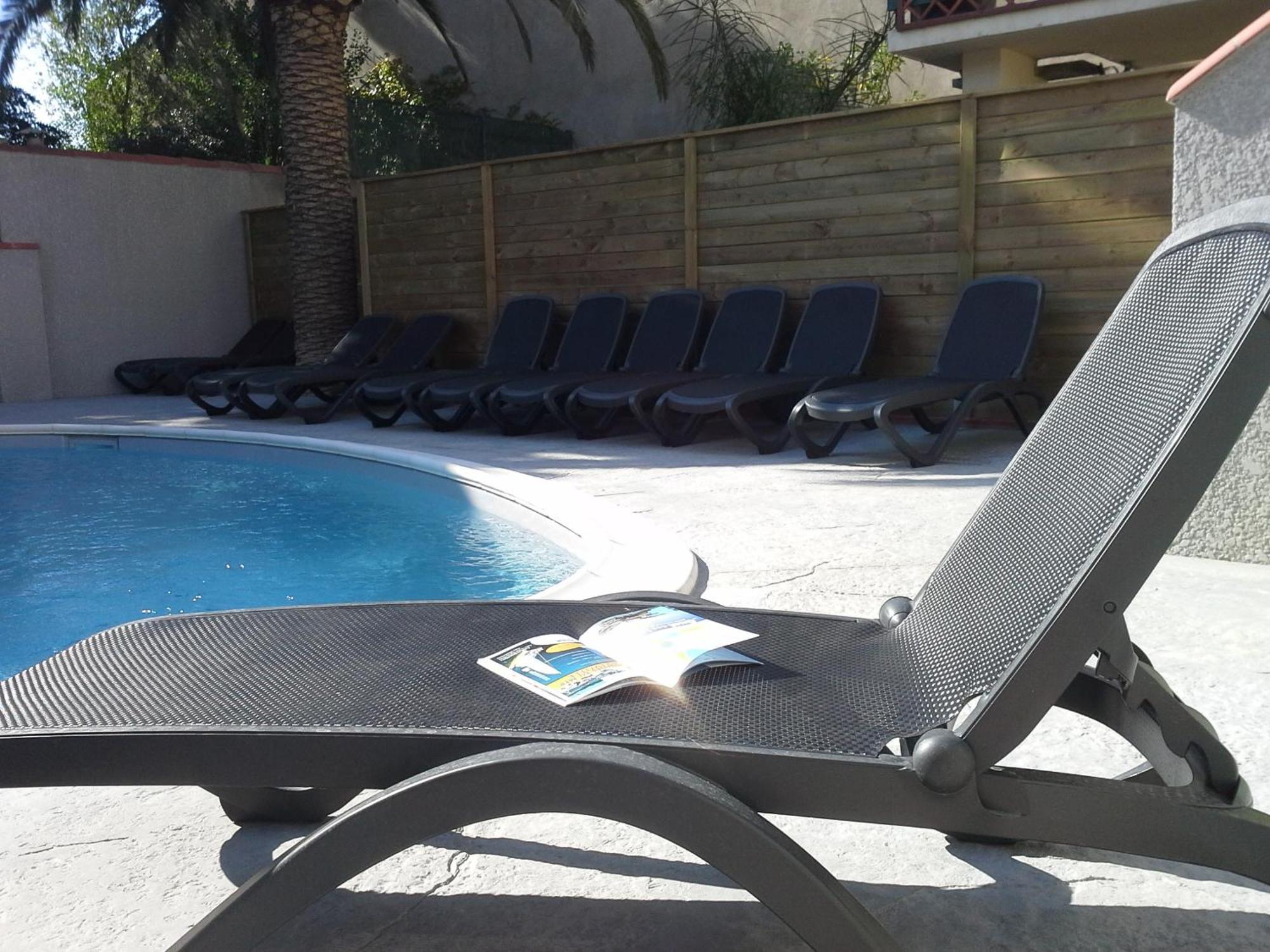 Hotel Le Majestic Canet Plage Eksteriør billede